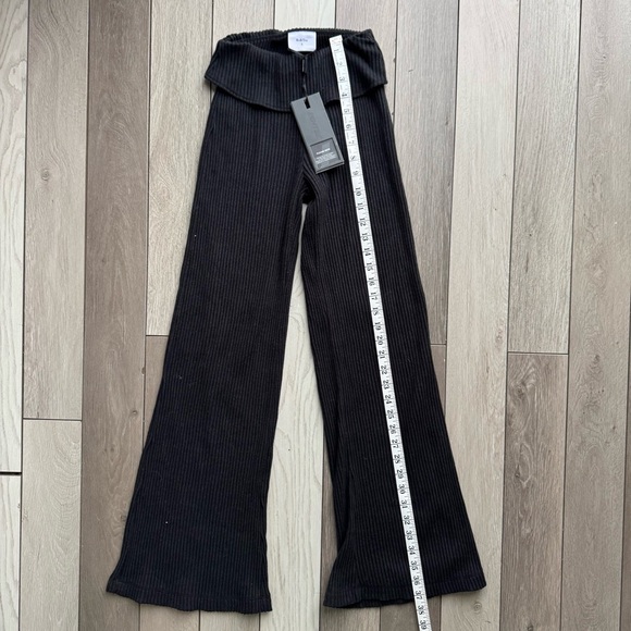 Bo+Tee Chunky Knit Kick Flare Trousers in Black | NWT | Size: Small - Picture 5 of 7